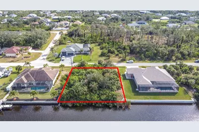 9177 Santa Lucia Drive, Port Charlotte, FL 33981 - Photo 2