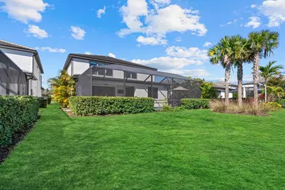 5925 Bluestar Court, Lakewood Ranch, FL 34211 - Photo 38