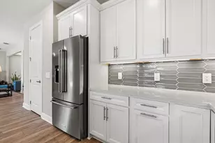 5925 Bluestar Ct, Lakewood Ranch, FL 34211 - Photo 16