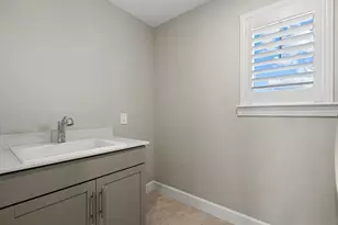 5925 Bluestar Ct, Lakewood Ranch, FL 34211 - Photo 22