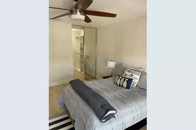 7630 Pesaro Drive, Sarasota, FL 34238 - Photo 18