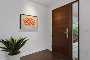 541 S Washington Dr, Sarasota, FL 34236 - Photo 2