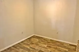 5600 Bentgrass Dr, Sarasota, FL 34235 - Photo 6