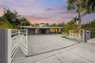 1780 Spring Creek Dr, Sarasota, FL 34239 - Photo 46