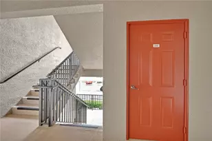 7019 River Hammock Dr, Bradenton, FL 34212 - Photo 2