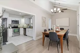 305 N Conrad Ave, Sarasota, FL 34237 - Photo 16