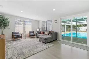 305 N Conrad Ave, Sarasota, FL 34237 - Photo 12