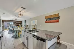 5104 Dandelion St, Apollo Beach, FL 33572 - Photo 8