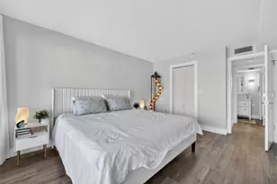 3805 E Bay Dr, Holmes Beach, FL 34217 - Photo 22