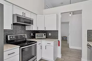 4509 Sanibel Way, Bradenton, FL 34203 - Photo 12