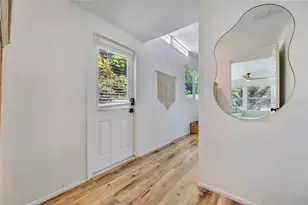 6426 Colonial Dr, Sarasota, FL 34231 - Photo 22