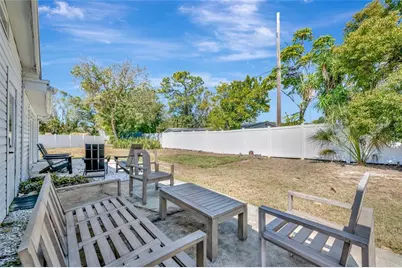 6426 Colonial Drive, Sarasota, FL 34231 - Photo 30