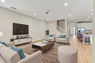 3179 Marine Grass Dr, Wimauma, FL 33598 - Photo 4