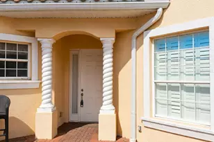 1802 Triano Cir, Venice, FL 34292 - Photo 2
