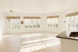 1802 Triano Cir, Venice, FL 34292 - Photo 4