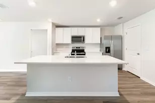 1831 Vandalia Pl, Parrish, FL 34219 - Photo 6