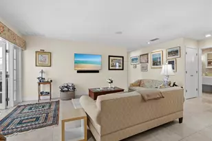 488 Meadow Lark Dr, Sarasota, FL 34236 - Photo 14