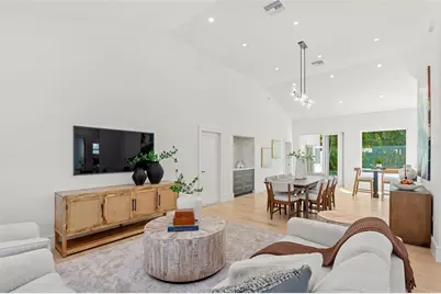 1834 Bougainvillea Street, Sarasota, FL 34239 - Photo 4