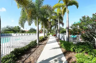 3736 82nd Ave Cir E, Sarasota, FL 34243 - Photo 58