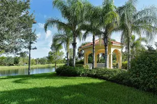 3736 82nd Ave Cir E, Sarasota, FL 34243 - Photo 44