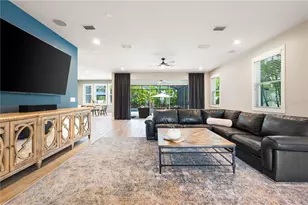 7500 Aguila Dr, Sarasota, FL 34240 - Photo 14