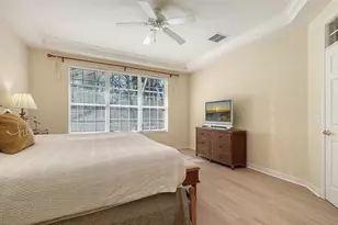 4906 Lakescene Pl, Sarasota, FL 34243 - Photo 20