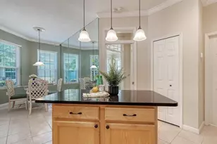 4906 Lakescene Pl, Sarasota, FL 34243 - Photo 16