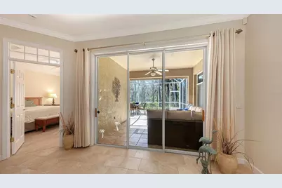 4906 Lakescene Place, Sarasota, FL 34243 - Photo 10