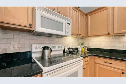 4906 Lakescene Place, Sarasota, FL 34243 - Photo 18