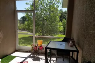 1394 Grantham Dr, Sarasota, FL 34234 - Photo 10