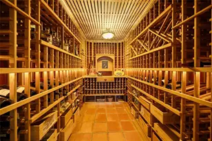 1634 N Lodge Dr, Sarasota, FL 34239 - Photo 14