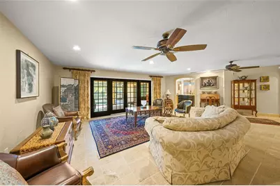 1634 N Lodge Drive, Sarasota, FL 34239 - Photo 10