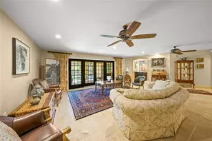 1634 N Lodge Dr, Sarasota, FL 34239 - Photo 10