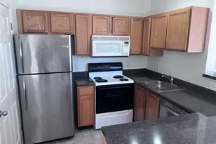 4802 51st Street W, Bradenton, FL 34210 - Photo 4