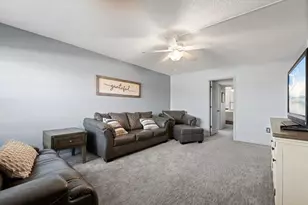305 30th Ave W, Bradenton, FL 34205 - Photo 4