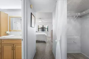 305 30th Ave W, Bradenton, FL 34205 - Photo 8