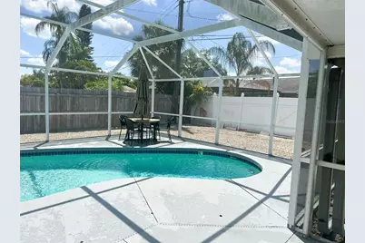 2532 Constitution Boulevard, Sarasota, FL 34231 - Photo 2