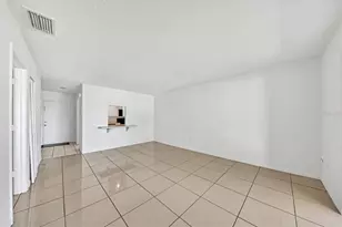 5503 Fountain Lake Cir, Bradenton, FL 34207 - Photo 6