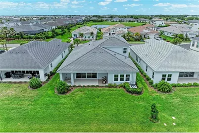 17725 Roost Place, Lakewood Ranch, FL 34211 - Photo 58