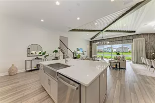 17725 Roost Pl, Lakewood Ranch, FL 34211 - Photo 14