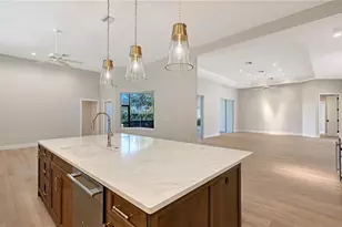 2482 Dick Wilson Dr, Sarasota, FL 34240 - Photo 12