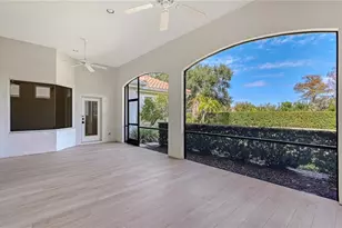 2482 Dick Wilson Dr, Sarasota, FL 34240 - Photo 6