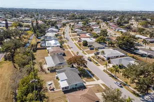 6725 Roxbury Dr, Sarasota, FL 34231 - Photo 24