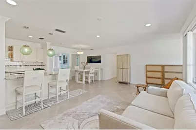 6725 Roxbury Drive, Sarasota, FL 34231 - Photo 4