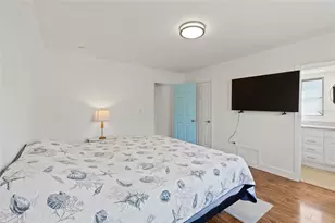 6725 Roxbury Dr, Sarasota, FL 34231 - Photo 12