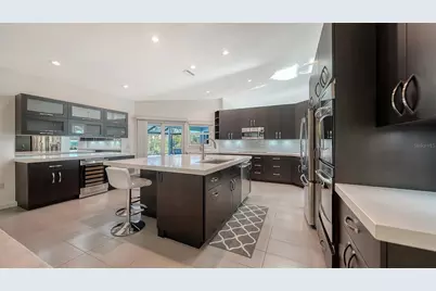 6948 Stetson Street Circle, Sarasota, FL 34243 - Photo 16