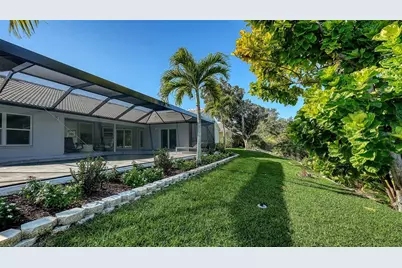 6948 Stetson Street Circle, Sarasota, FL 34243 - Photo 40