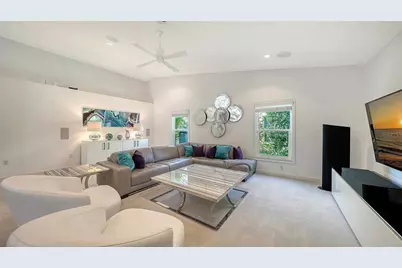 6948 Stetson Street Circle, Sarasota, FL 34243 - Photo 20