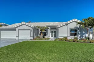 6948 Stetson St Cir, Sarasota, FL 34243 - Photo 2