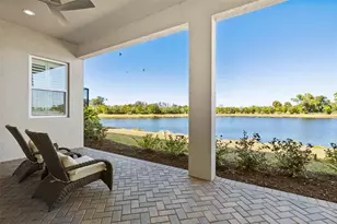 10253 Canaveral Cir, Sarasota, FL 34241 - Photo 36